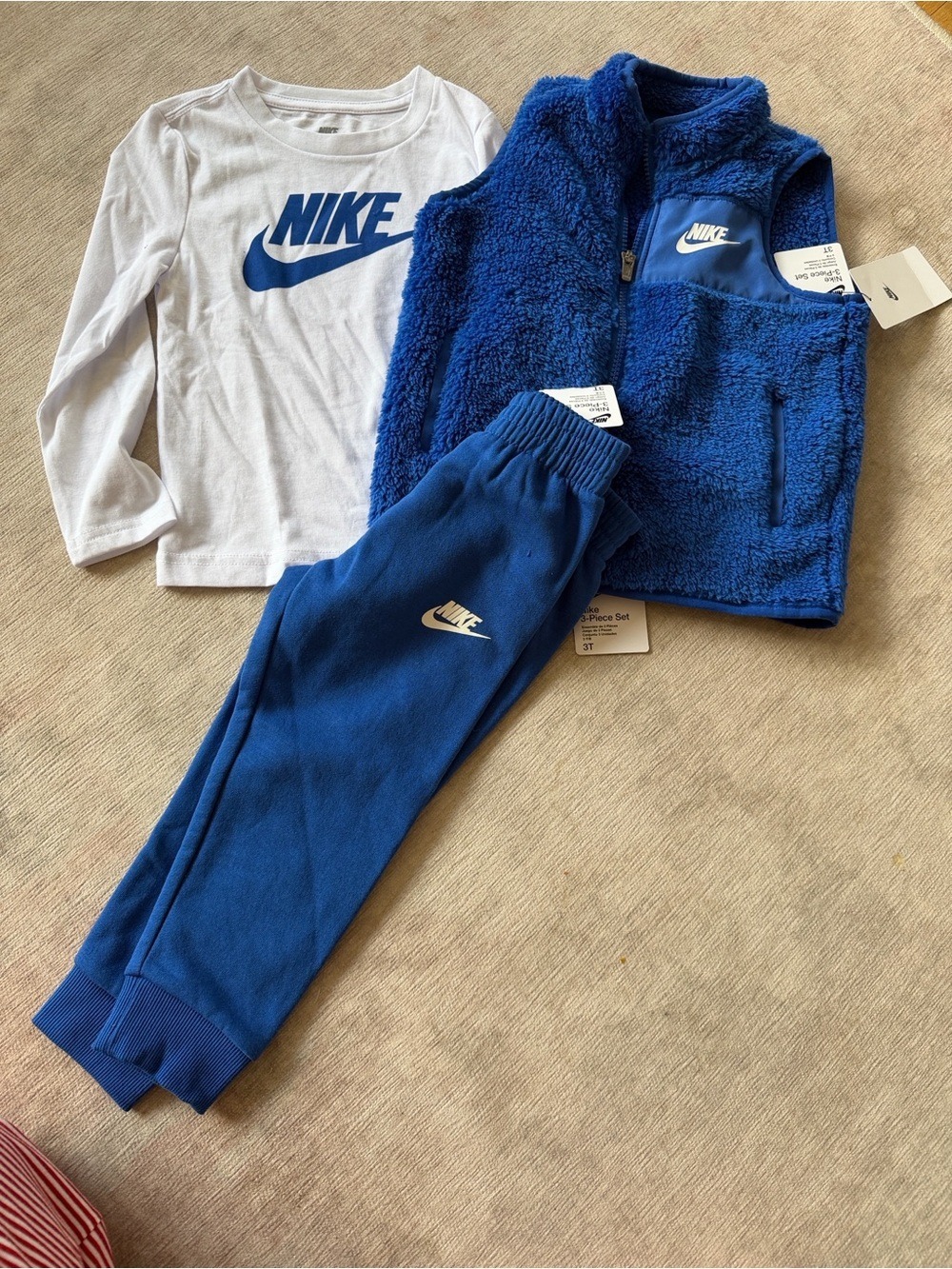 Nike Royal Blue Sherpa Vest White Logo 3 Piece Set 3T - Picture 4 of 12